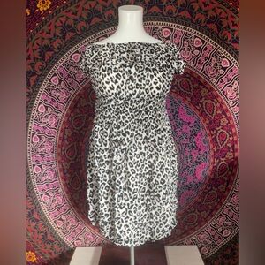 Love Chelsey Cheetah Print Ruffled Strapless Mini Dress Juniors Size Large